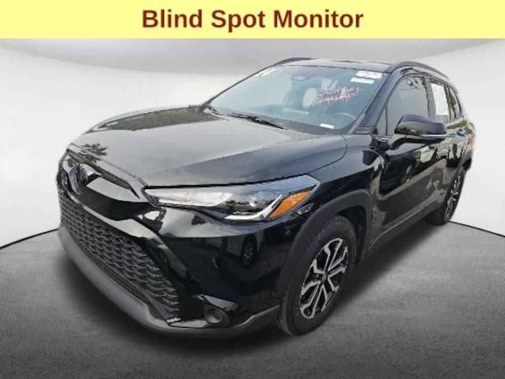 Used 2024 Toyota Corolla Cross Hybrid SE SUV