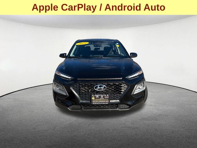 2021 Hyundai Kona SE photo 2