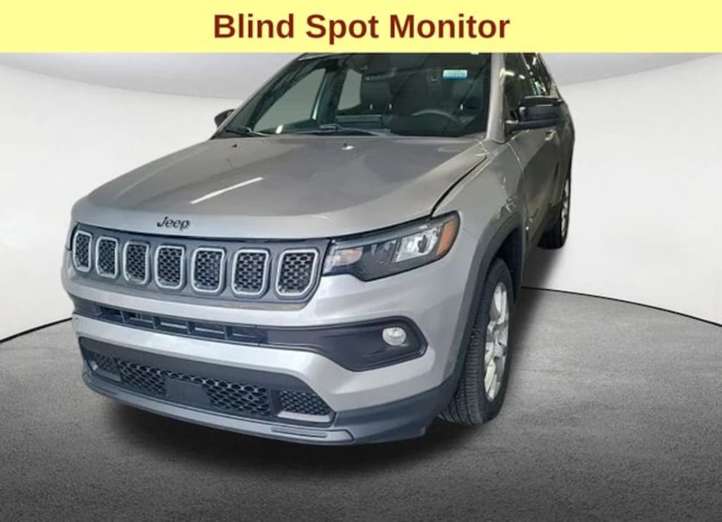 Used 2023 Jeep Compass Latitude Lux SUV