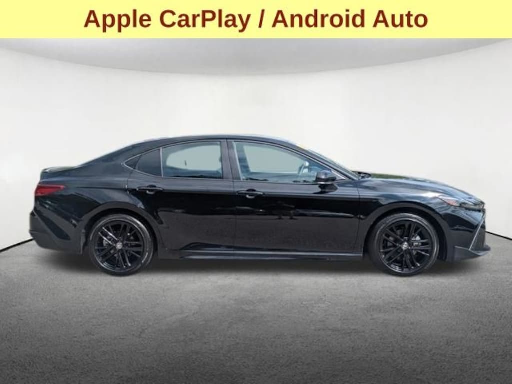 Used 2026 Toyota Camry SE Sedan