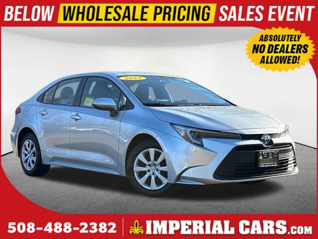 Used 2024 Toyota Corolla Hybrid LE Sedan