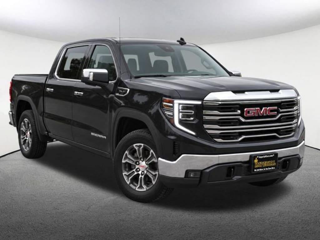 Used 2025 GMC Sierra 1500 SLT Truck