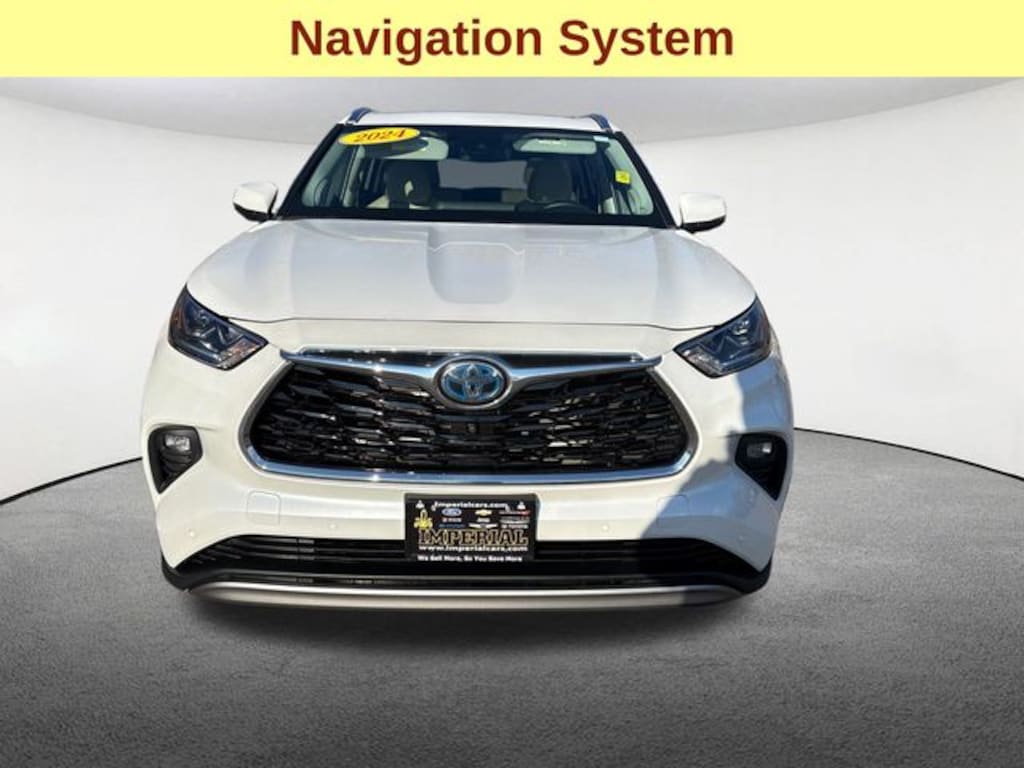 Used 2024 Toyota Highlander Hybrid Platinum SUV