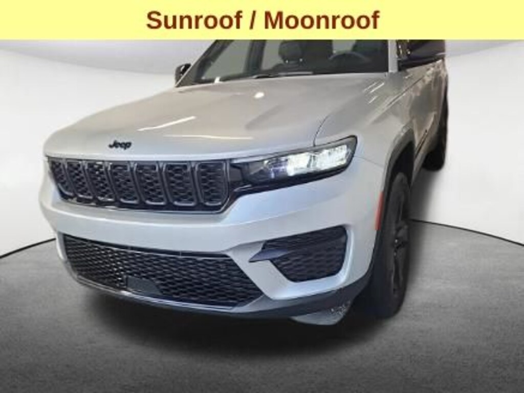 Used 2023 Jeep Grand Cherokee Altitude X SUV