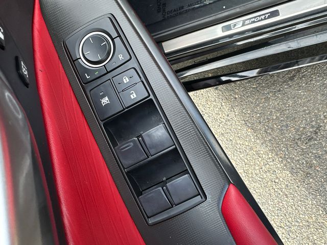 2023 Lexus IS 350 F SPORT - Photo 24