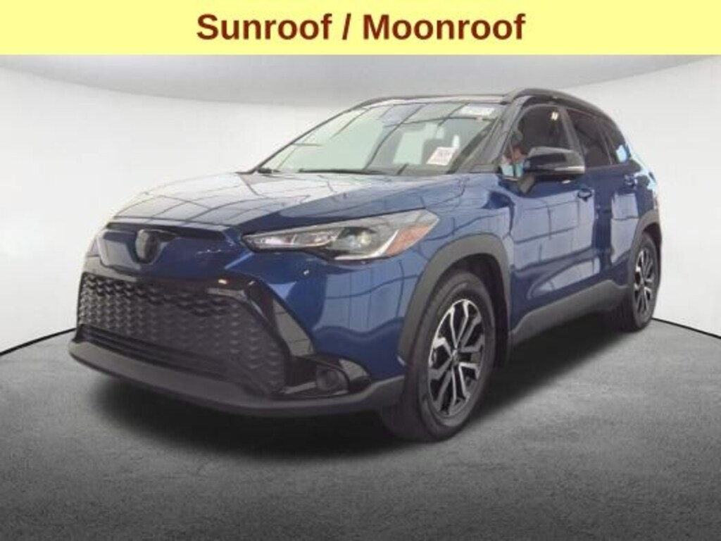 Used 2024 Toyota Corolla Cross Hybrid SE SUV