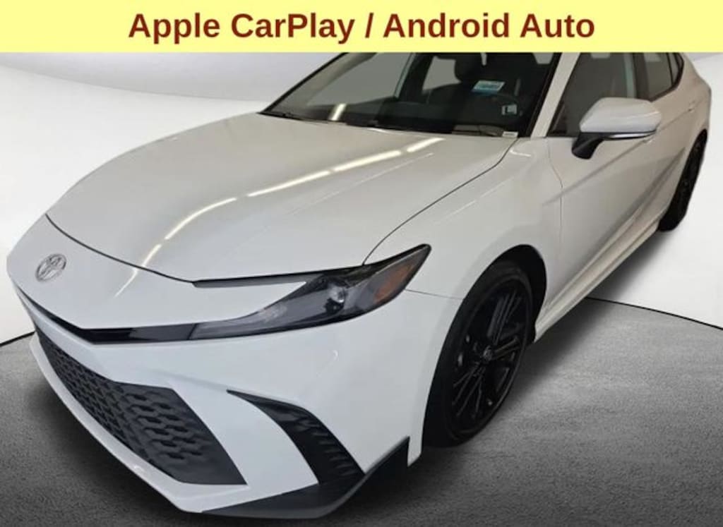 Used 2026 Toyota Camry SE Sedan