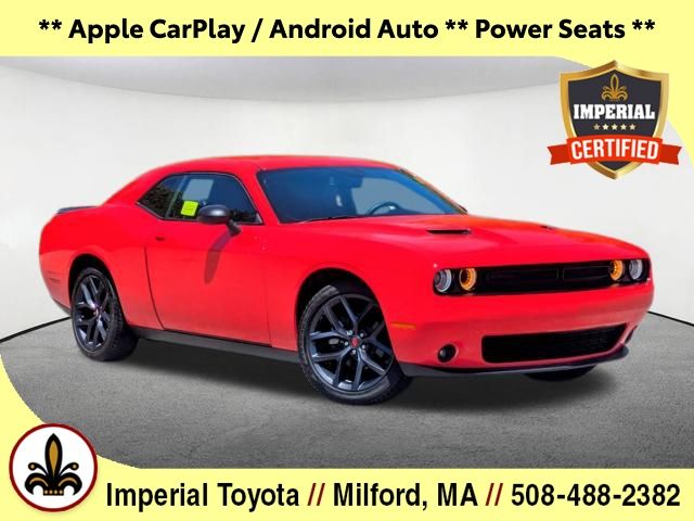 2023 Dodge Challenger SXT Auto's photo