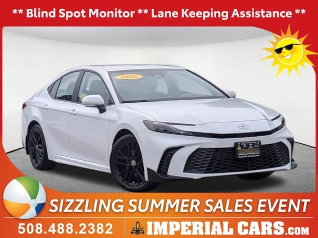 Used 2025 Toyota Camry SE Sedan