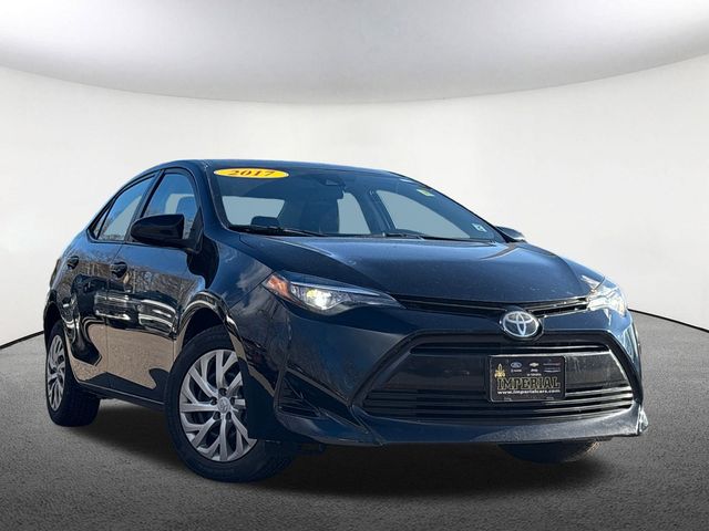 Used 2017 Toyota Corolla LE with VIN 2T1BURHE0HC840623 for sale in Milford, MA