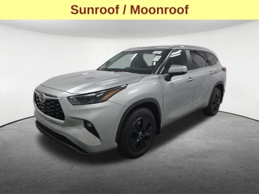 Used 2023 Toyota Highlander XLE SUV