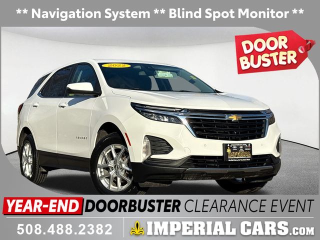 2022 Chevrolet Equinox LT's photo