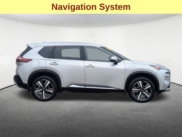 2022 Nissan Rogue Platinum photo 3