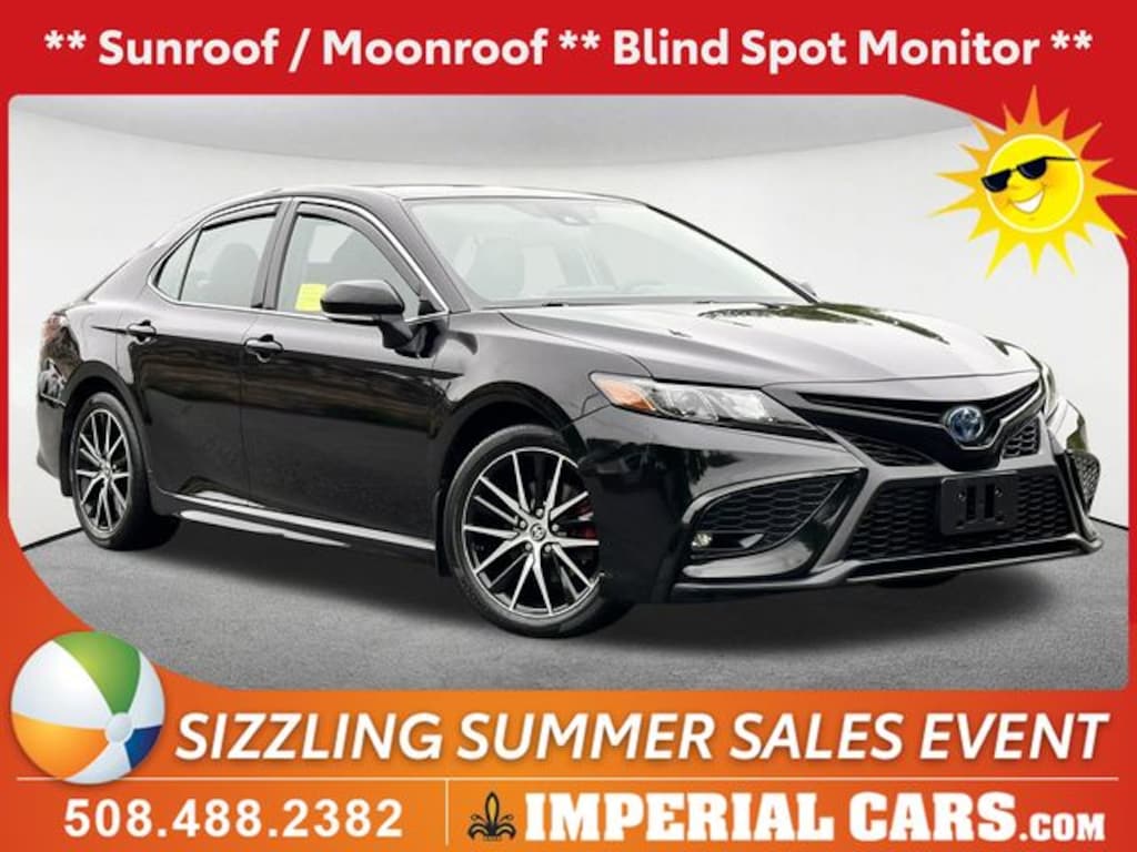 Used 2023 Toyota Camry Hybrid SE Sedan