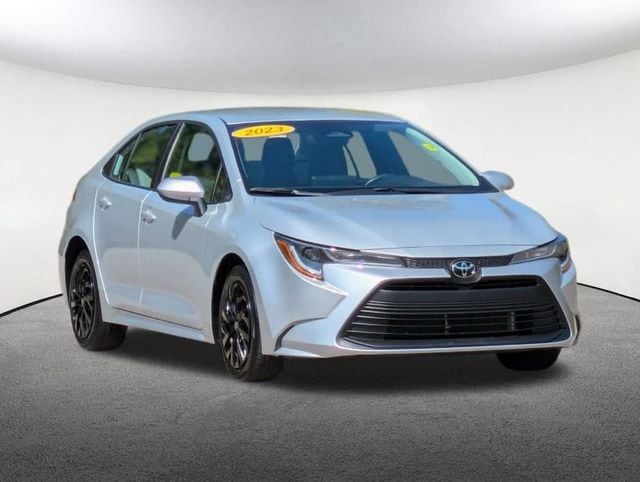 Used 2023 Toyota Corolla LE with VIN 5YFB4MDE8PP039431 for sale in Milford, MA