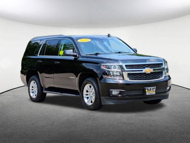 Used 2019 Chevrolet Tahoe LT with VIN 1GNSKBKC6KR144504 for sale in Milford, MA