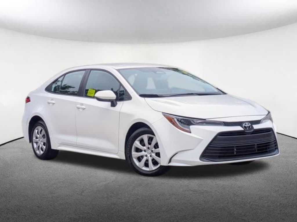 Used 2024 Toyota Corolla LE Sedan