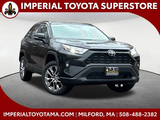 2025 Toyota RAV4 XLE Premium's photo