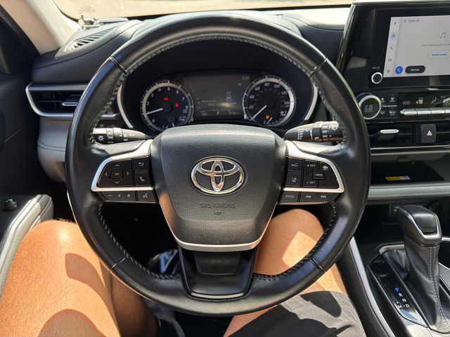 2023 Toyota Highlander XLE - Photo 29