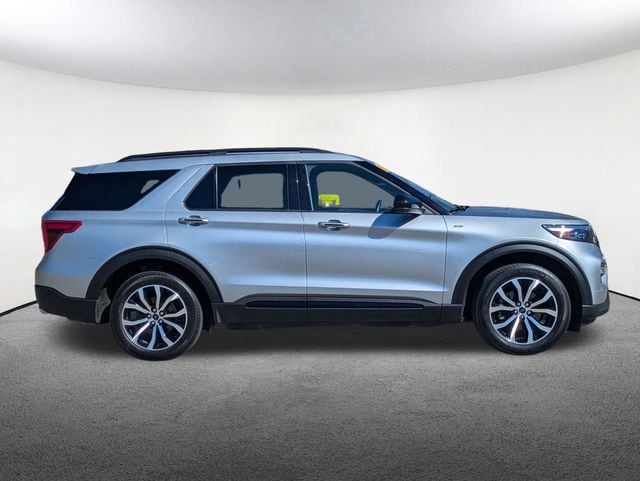 Used 2023 Ford Explorer ST-LINE with VIN 1FMSK8KH6PGA52461 for sale in Milford, MA