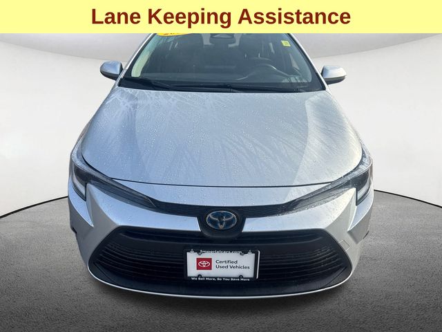 2024 Toyota Corolla Hybrid LE photo 3