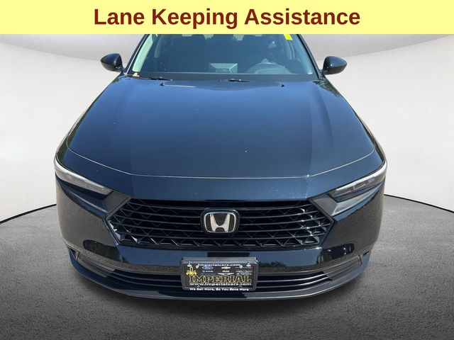 2025 Honda Accord LX photo 3
