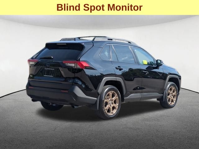 2024 Toyota RAV4 Hybrid photo 2