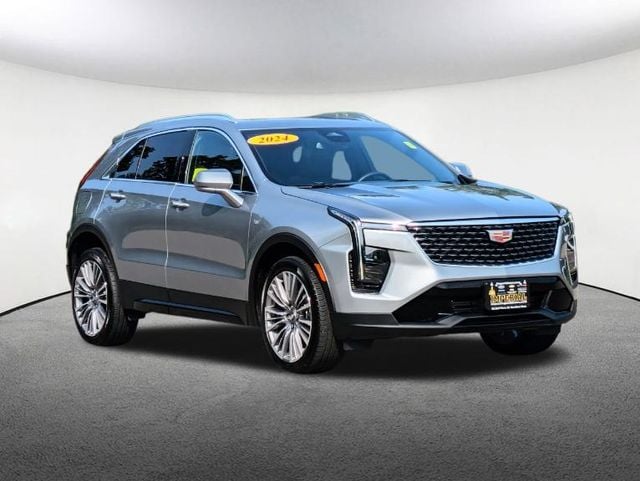 Used 2024 Cadillac XT4 Luxury with VIN 1GYFZDR47RF102543 for sale in Milford, MA