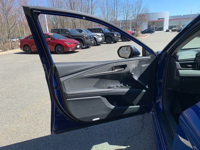 2026 Toyota Camry XLE - Photo 13