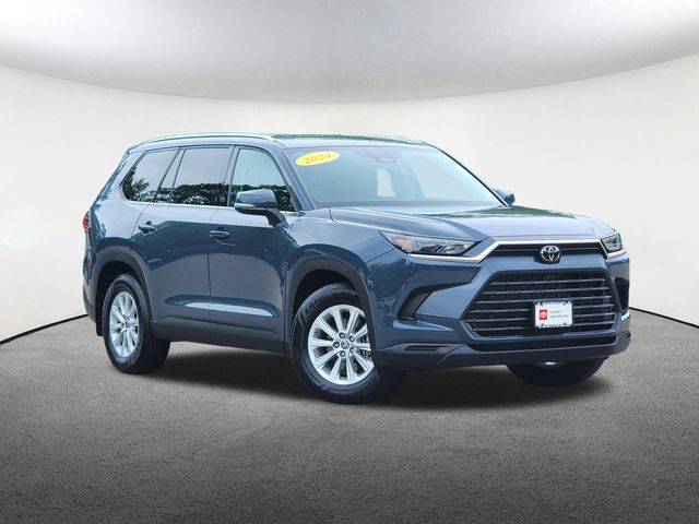 2024 Toyota Grand Highlander XLE photo 2