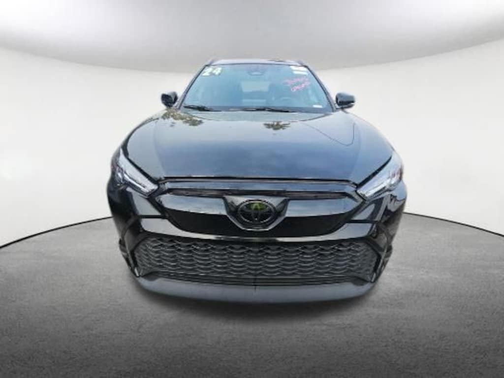 Used 2024 Toyota Corolla Cross Hybrid SE SUV