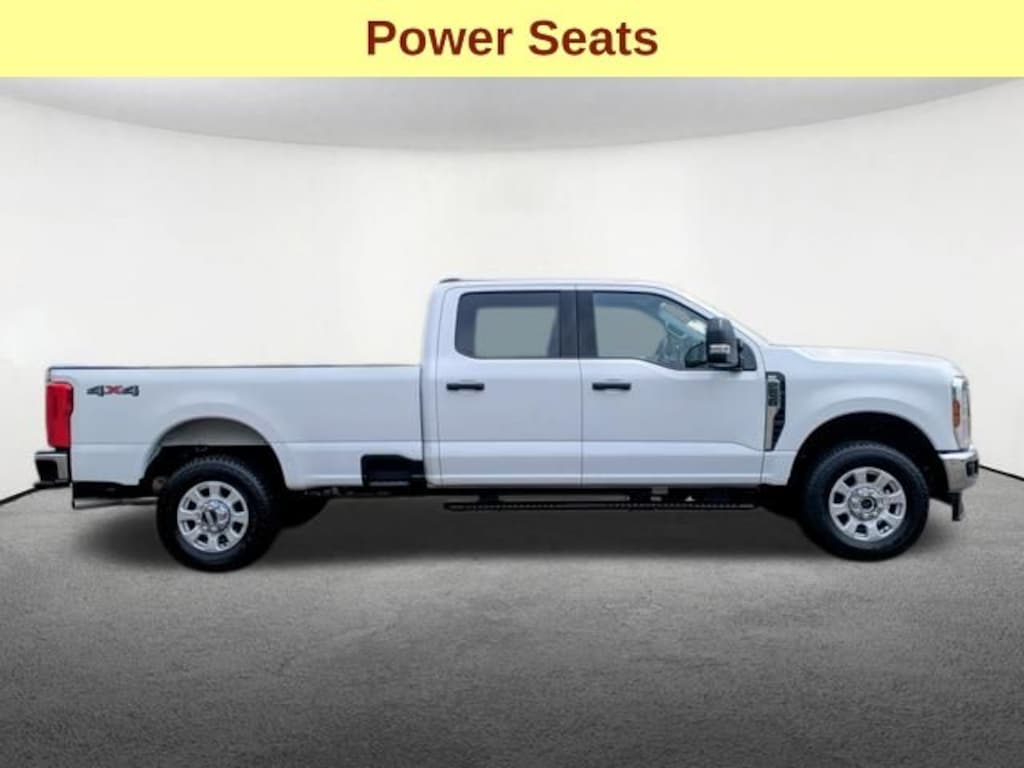 Used 2024 Ford F-250SD XLT Truck