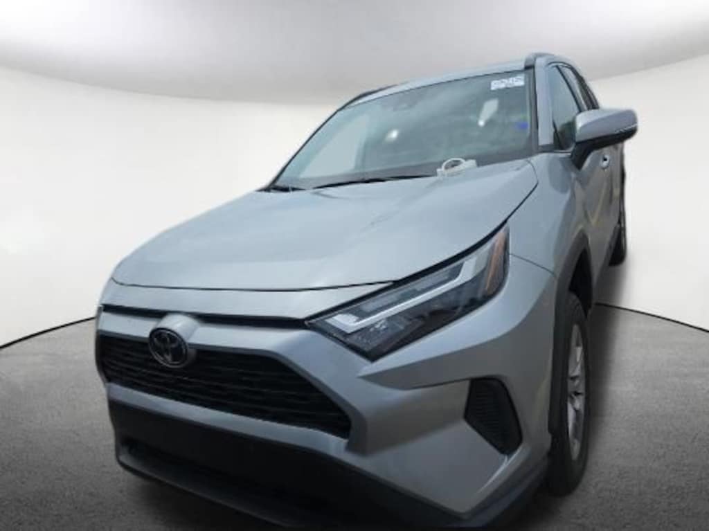 Used 2023 Toyota RAV4 XLE SUV