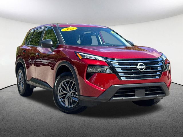 2025 Nissan Rogue S photo 2