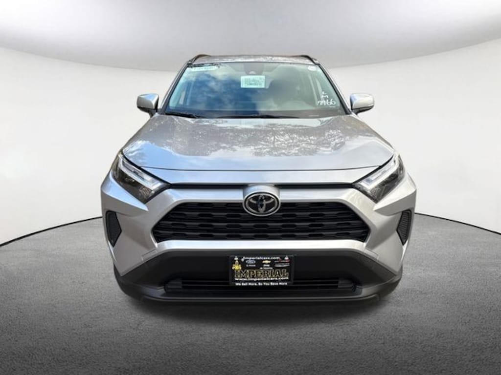 New 2025 Toyota RAV4 Hybrid XLE SUV