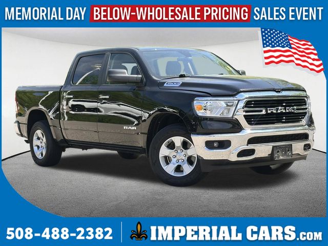 2019 RAM 1500 Big Horn/Lone Star 4x4 Crew Cab 5'7's photo