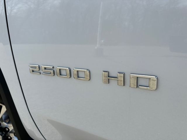 2023 Chevrolet Silverado 2500HD High Country - Photo 15