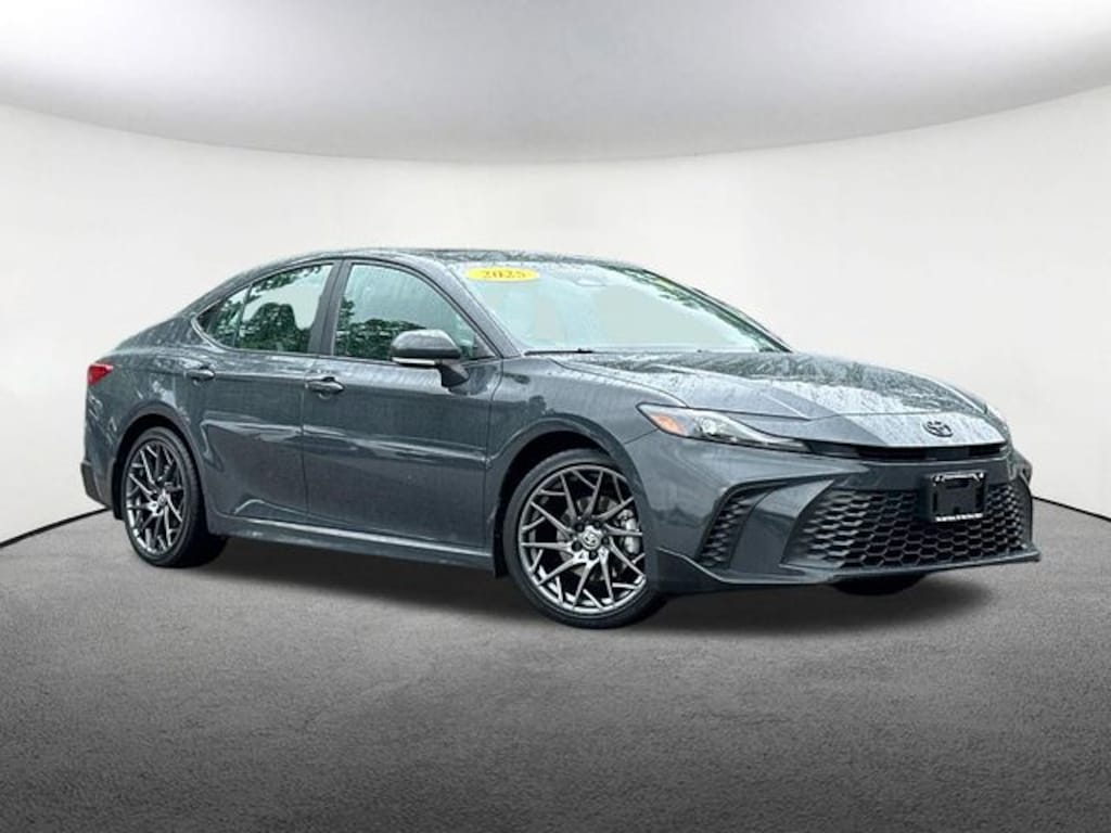 Certified 2025 Toyota Camry SE Sedan