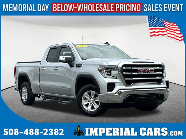 2019 GMC Sierra 4WD Double Cab Standard Box SLE's photo