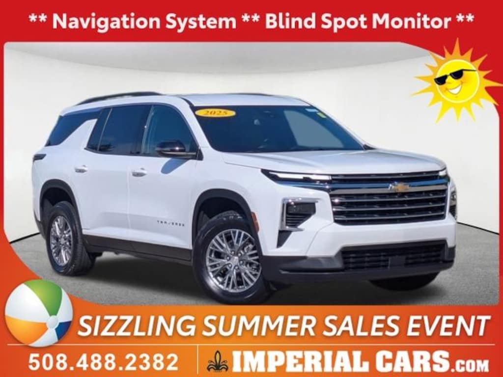 Used 2025 Chevrolet Traverse LT SUV