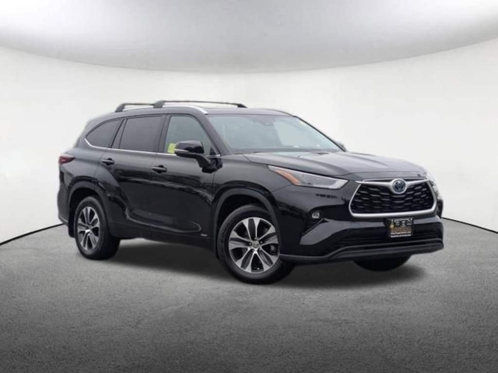 Certified 2024 Toyota Highlander Hybrid XLE SUV