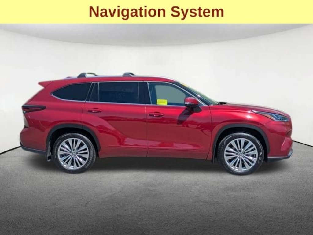Used 2025 Toyota Highlander Platinum SUV