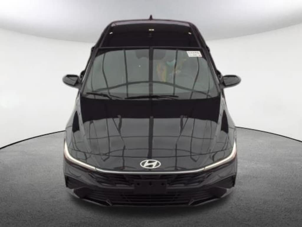 Used 2025 Hyundai Elantra Hybrid SEL Sport Sedan