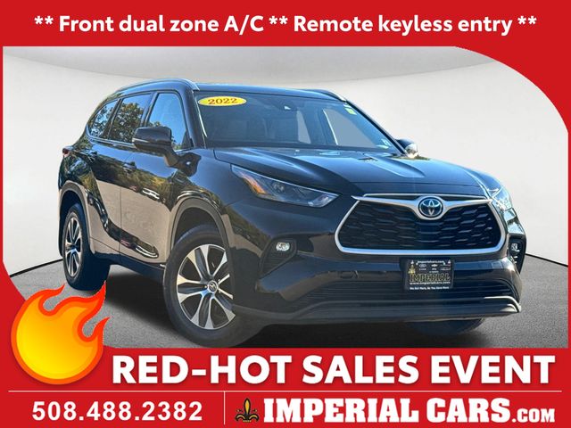 2022 Toyota Highlander Hybrid SUV  2022 Toyota Highlander Hybrid SUV