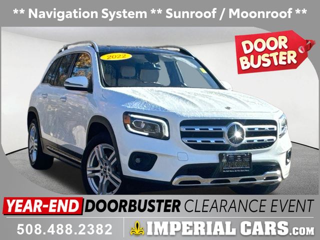 2022 Mercedes-Benz GLB Base's photo