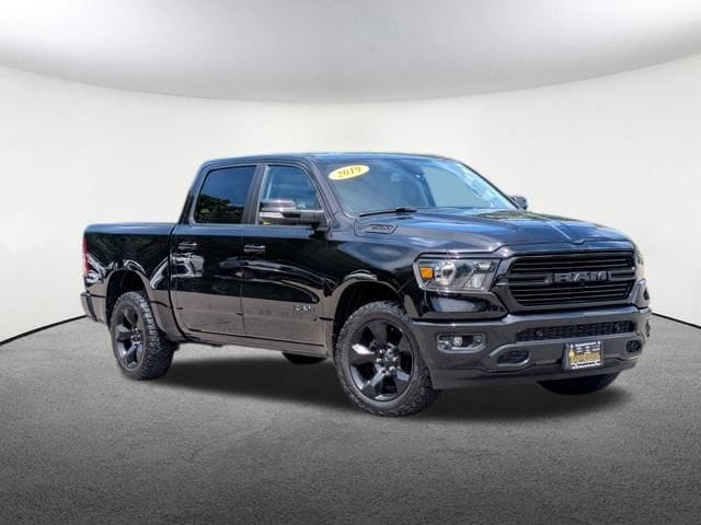 Used 2019 RAM Ram 1500 Pickup Big Horn/Lone Star with VIN 1C6SRFFT0KN621531 for sale in Milford, MA