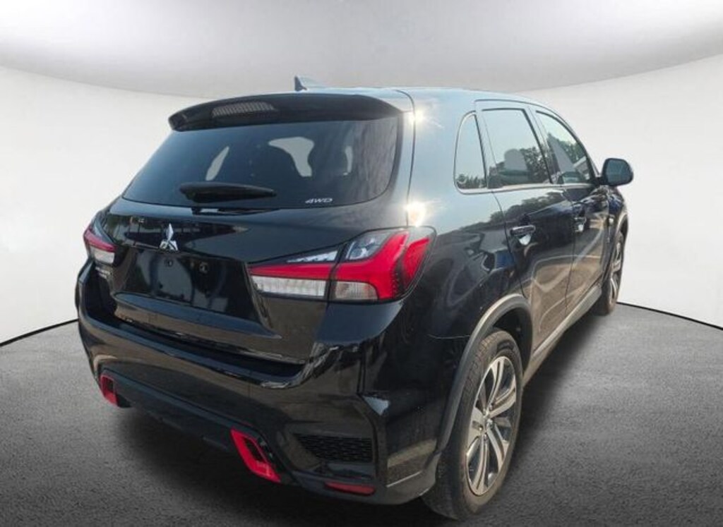Used 2024 Mitsubishi Outlander Sport 2.0 ES SUV