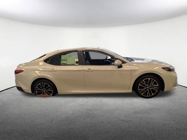 2026 Toyota Crown Platinum photo 2