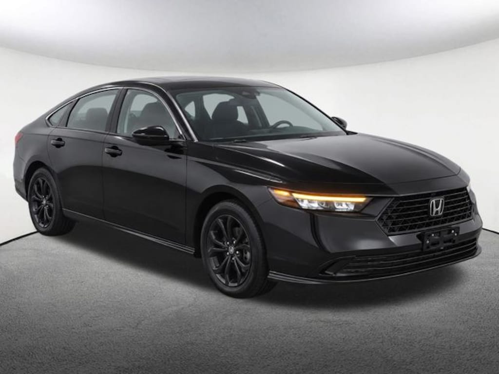 Used 2025 Honda Accord SE Sedan