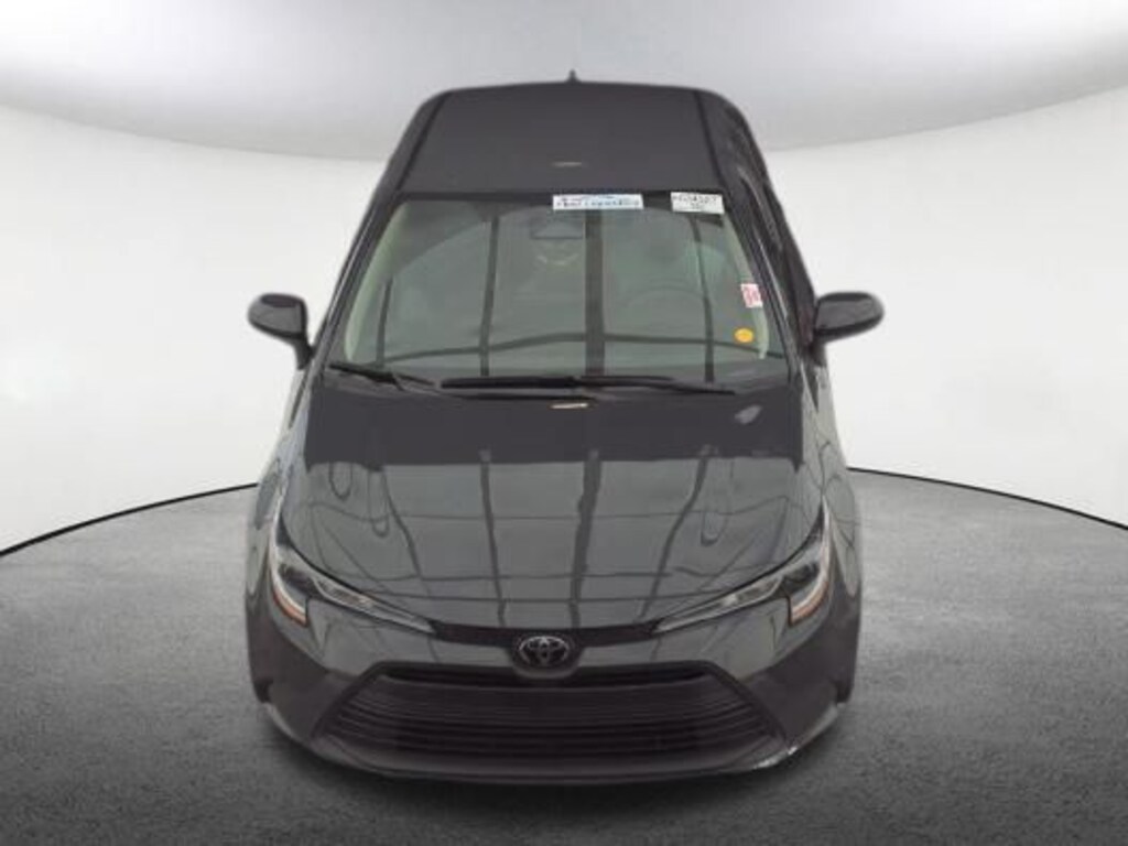 Used 2025 Toyota Corolla LE Sedan